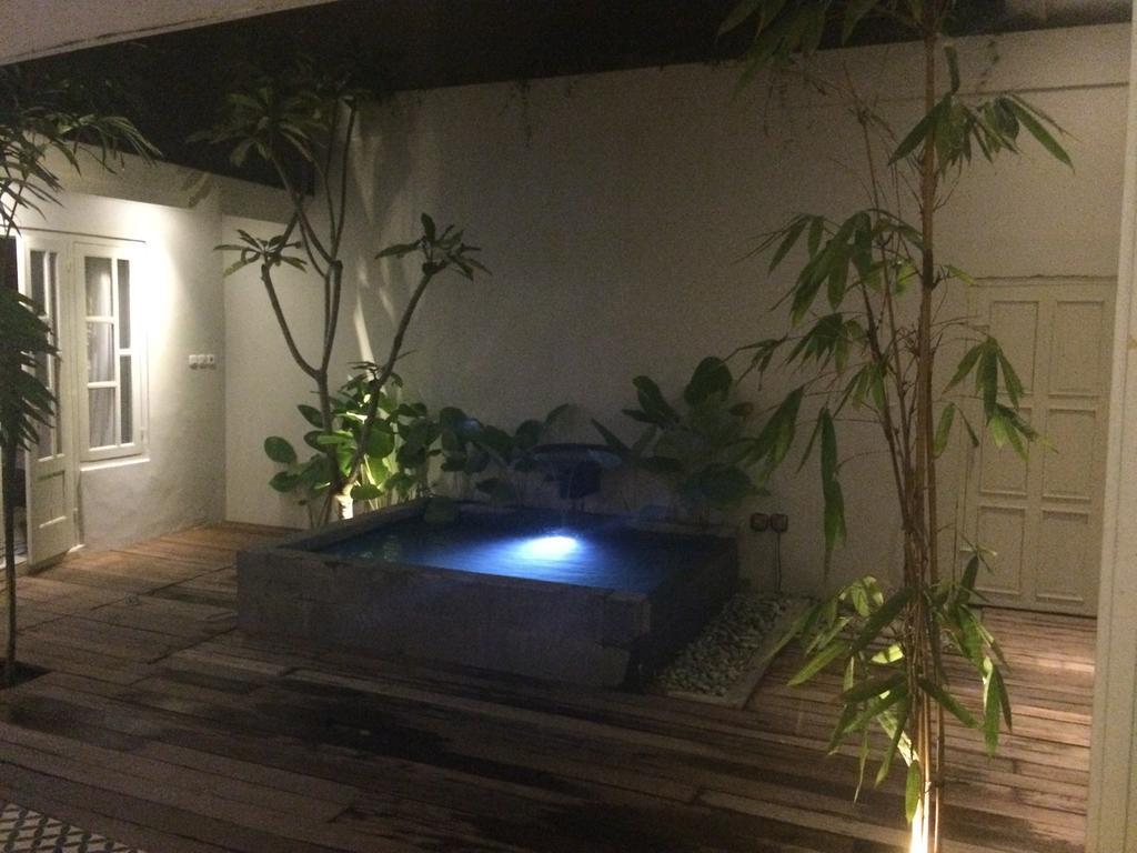 The Patio Yogya Apartment Yogyakarta Exterior photo