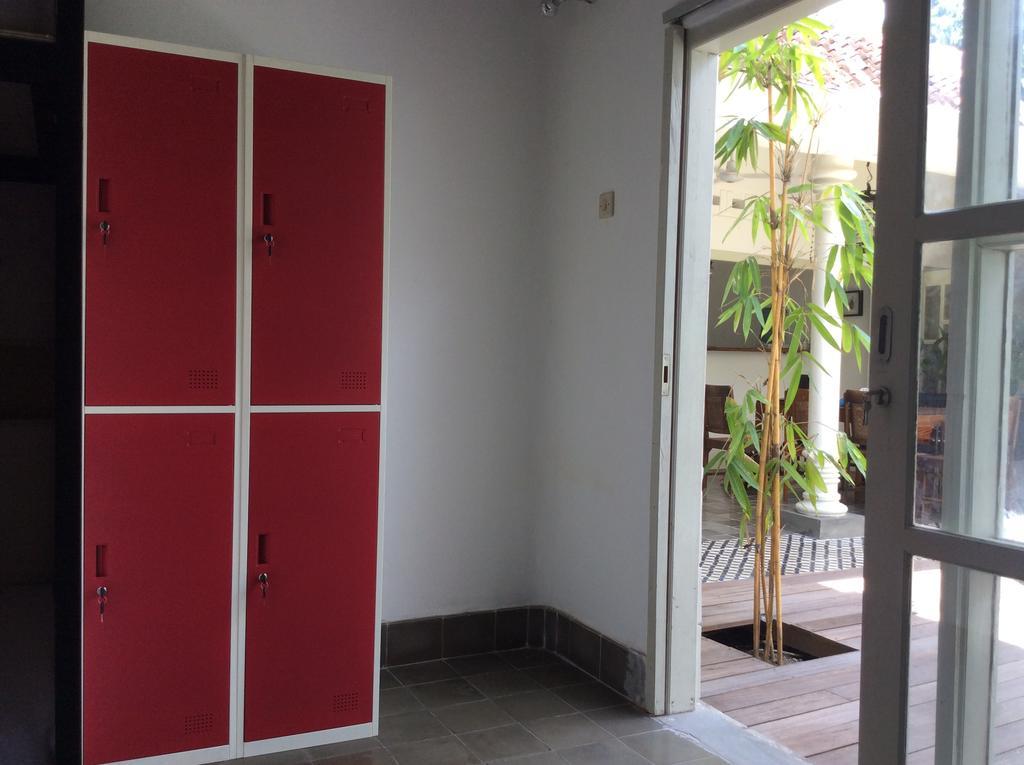 The Patio Yogya Apartment Yogyakarta Exterior photo