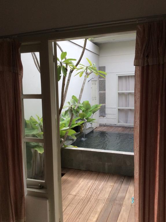 The Patio Yogya Apartment Yogyakarta Exterior photo