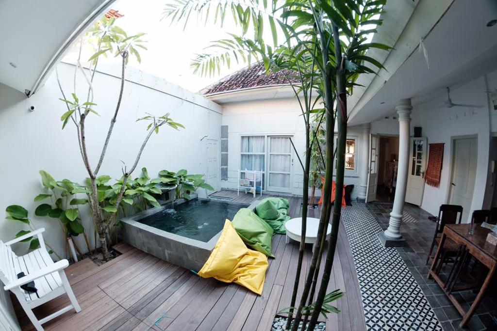 The Patio Yogya Apartment Yogyakarta Exterior photo